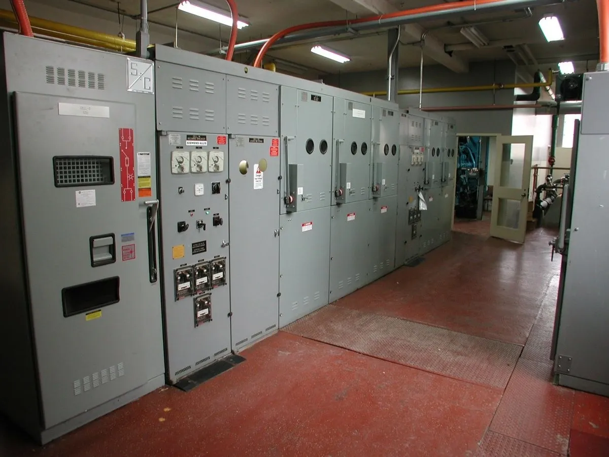 HT Switchgear Panels (11 kV) hardware